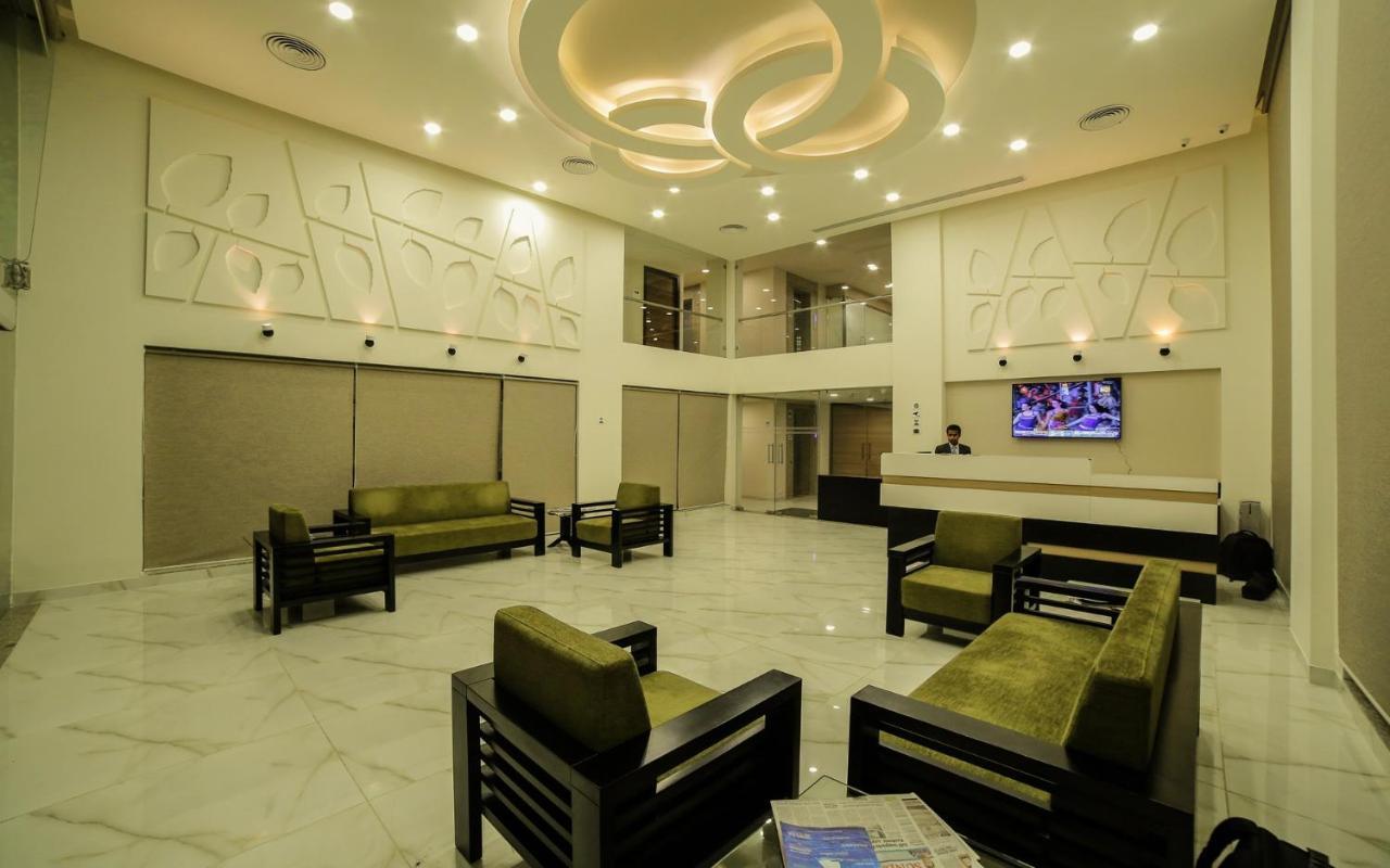 Hotel The Basil Park Bhavnagar Exterior foto