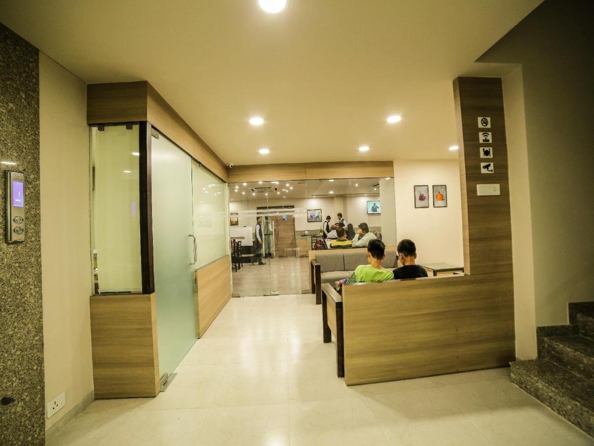 Hotel The Basil Park Bhavnagar Exterior foto
